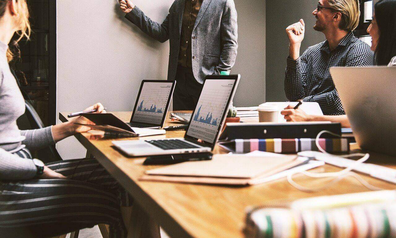 E-commerce Sentiment Analysis Brand Reputation Management 2025 article image